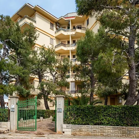 The Sunrise Attico Panoramico Holiday home *
